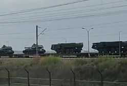 Wiozą czołgi i haubice. Świadkowie widzieli pociąg