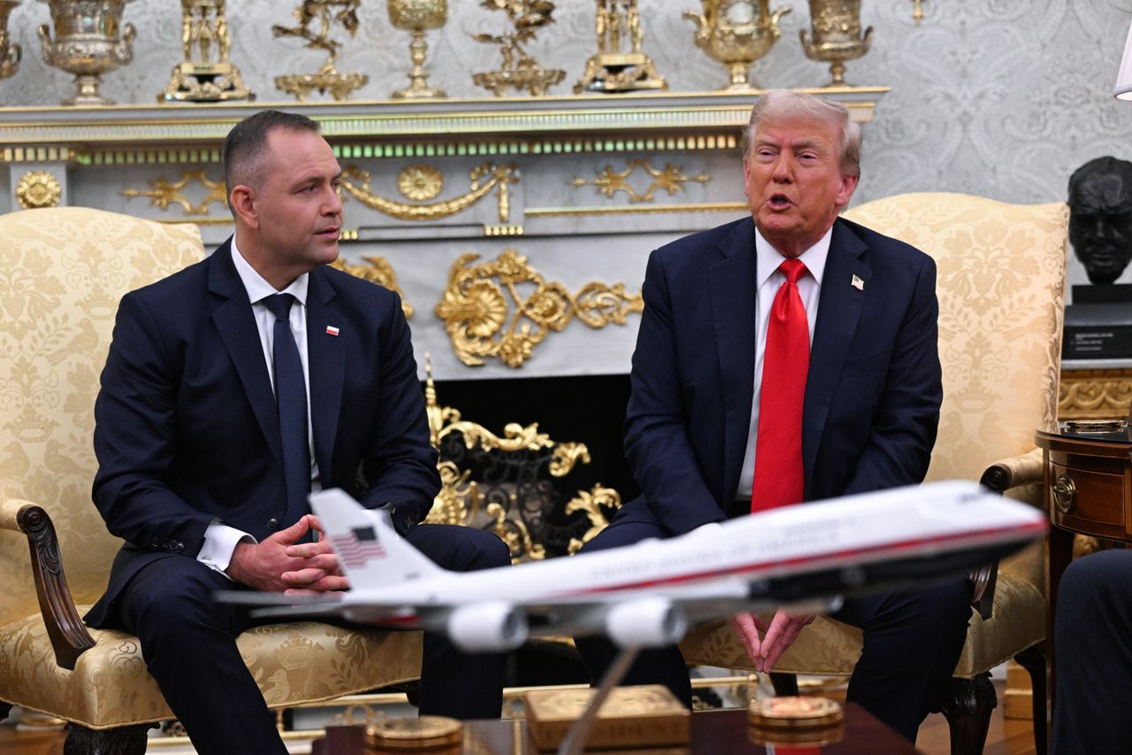 List Trumpa do Nawrockiego wyciekł do mediów. Szefernaker oburzony