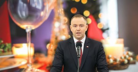 Polityczny gość przy świątecznym stole. Jest badanie, Nawrocki z wyraźną przewagą