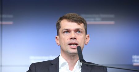 Interwencyjna sprzedaż masła. Kołodziejczak o cenach w 2025 r.