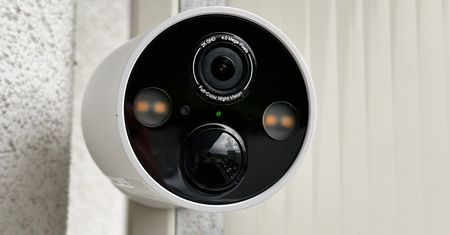 To naprawdę świetna kamera. Test Tapo C425 z panelem Tapo A200