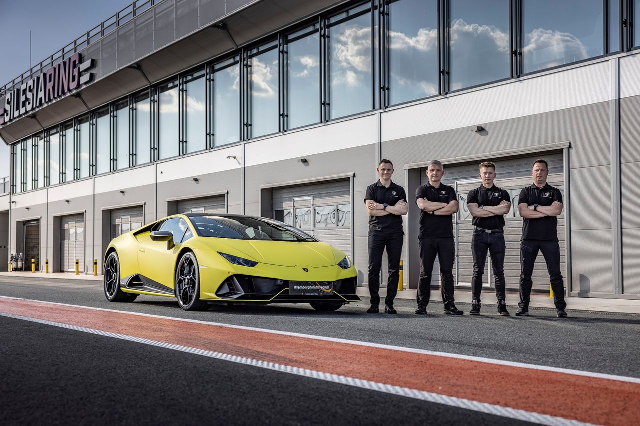 Lamborghini Drive Club wraca do Polski. Tyle zapłacisz za marzenie o jeździe Huracánem STO