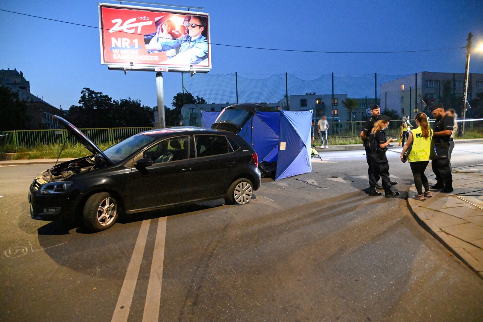 Miejsce śmiertelnego wypadku na skrzyżowaniu ulicy Ofiar Oświęcimia z Cyryla i Metodego w Szczecinie
