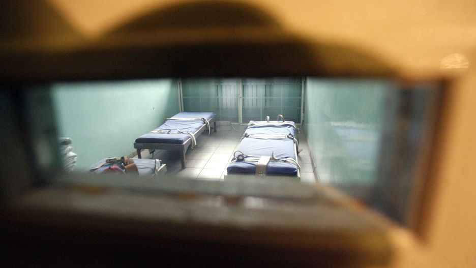 26.11.2007 GLOGOW IZBA WYTRZEZWIEN PRZY ULICY LEGNICKIEJ. GAZETA WROCLAWSKA FOT. PIOTR KRZYZANOWSKI/POLSKAPRESSE