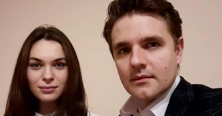 "Powiedziała tak!". Najmłodszy poseł PiS się zaręczył