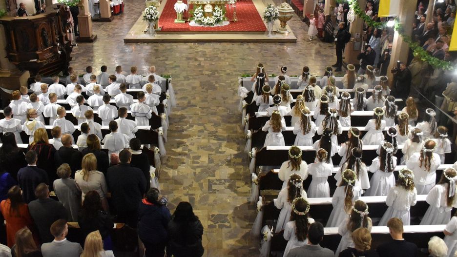 Pierwsza Komunia Święta w parafii Matki Boskiej Nieustającej Pomocy w Malborku