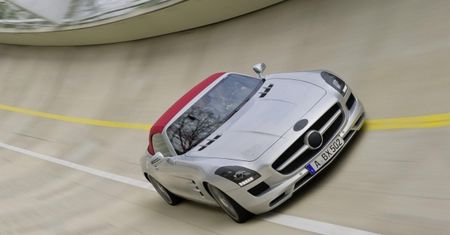 Mercedes SLS AMG Roadster oficjalnie ujawniony