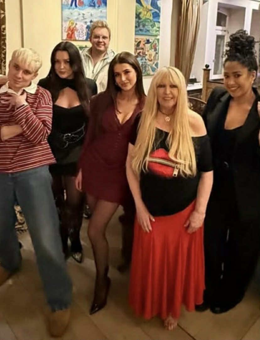 Gwiazdy na kolędowaniu u Maryli Rodowicz