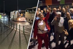 Autokary pełne ludzi zjeżdżają się do Warszawy. "Jest moc"