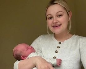 Mama nie kąpała noworodka przez miesiąc. "Ludzie myślą, że to obrzydliwe"