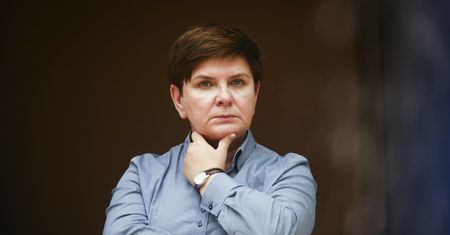 Sprzeczka na Twitterze. Beata Szydło skarciła Krystynę Pawłowicz