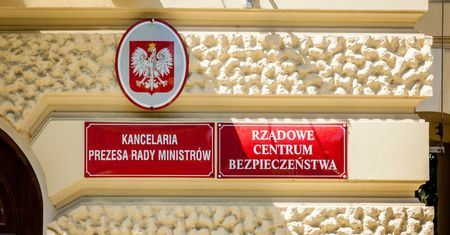 Wyciekły dane funkcjonariuszy. Krajewski: Rzecz skandaliczna