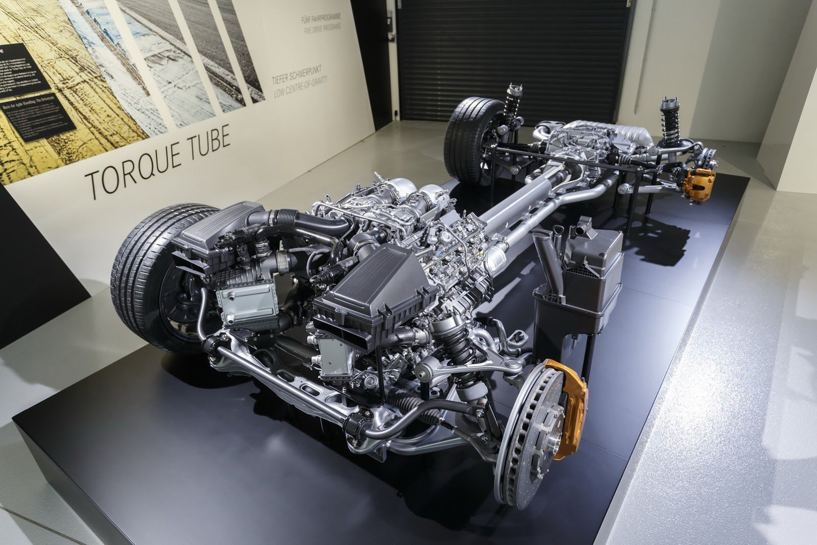 Mercedes-AMG GT na ponad 180 zdjęciach! 37