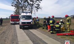 11-latek kierował mazdą. Samochód dachował