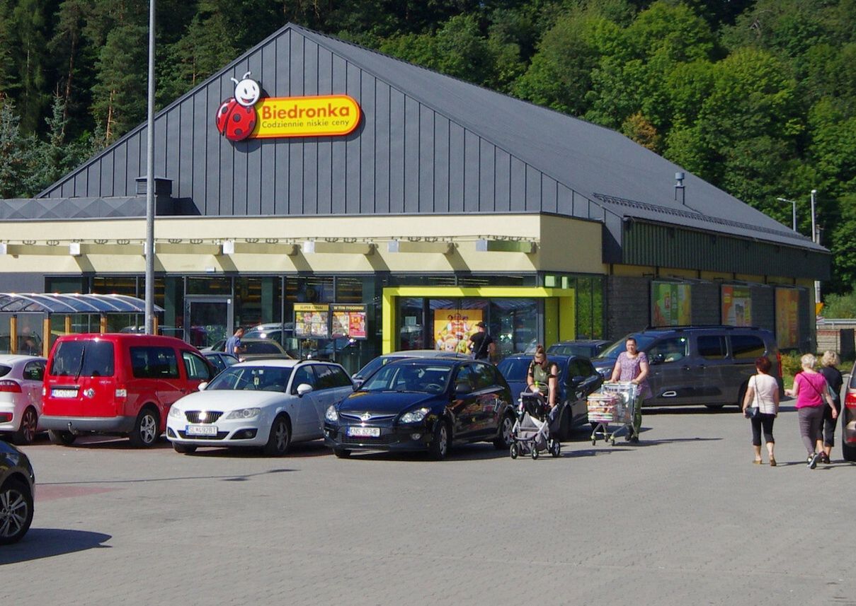 Tragedia na parkingu Biedronki. Świadkowie mówią, co się stało