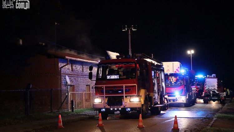 W Jankowicach w wyniku pożaru zgionął 77-letni mężczyzna.