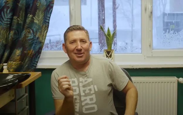 Andrzej z Plutycz znowu sobie nagrabił (YouTube)