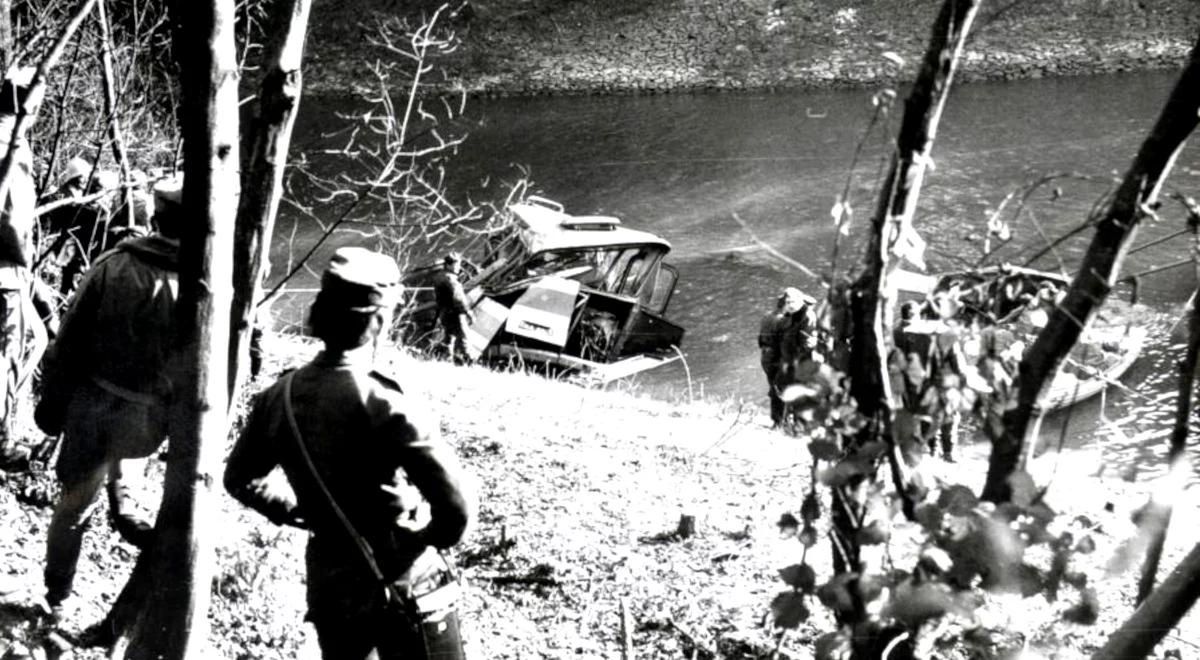 To było istne piekło. Autobusy runęły 18 metrów w dół. W Wilczym Jarze zginęło 30 osób. Dzisiaj mija 47 lat od tragedii