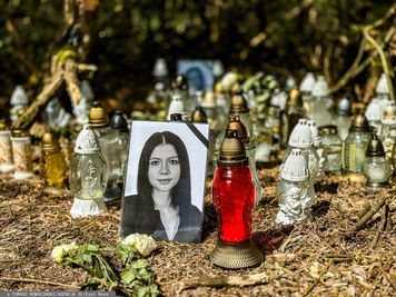 Zabójstwo Mai z Mławy. Ojciec zobaczy nagrania zbrodni? "Będę starał się go przed tym chronić"