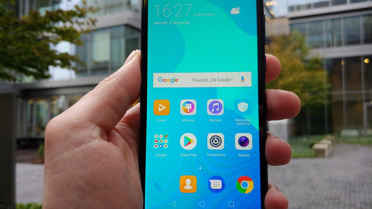 Wielki test smartfonów za 500 zł. Sprawdzamy Huawei Y5 2018 1