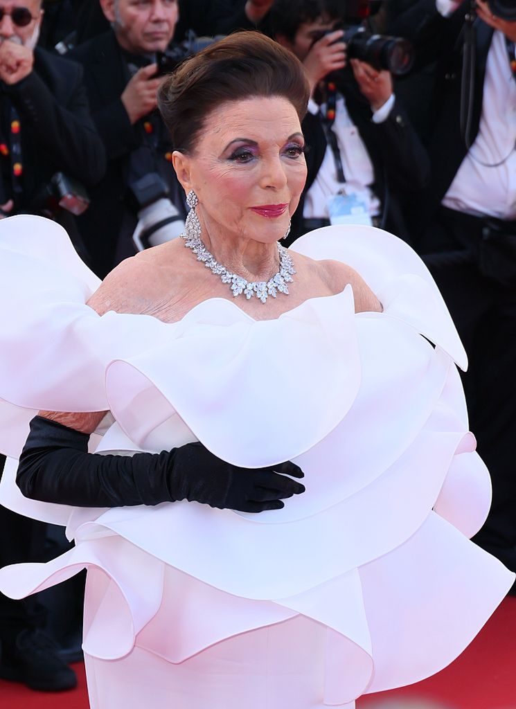 Joan Collins