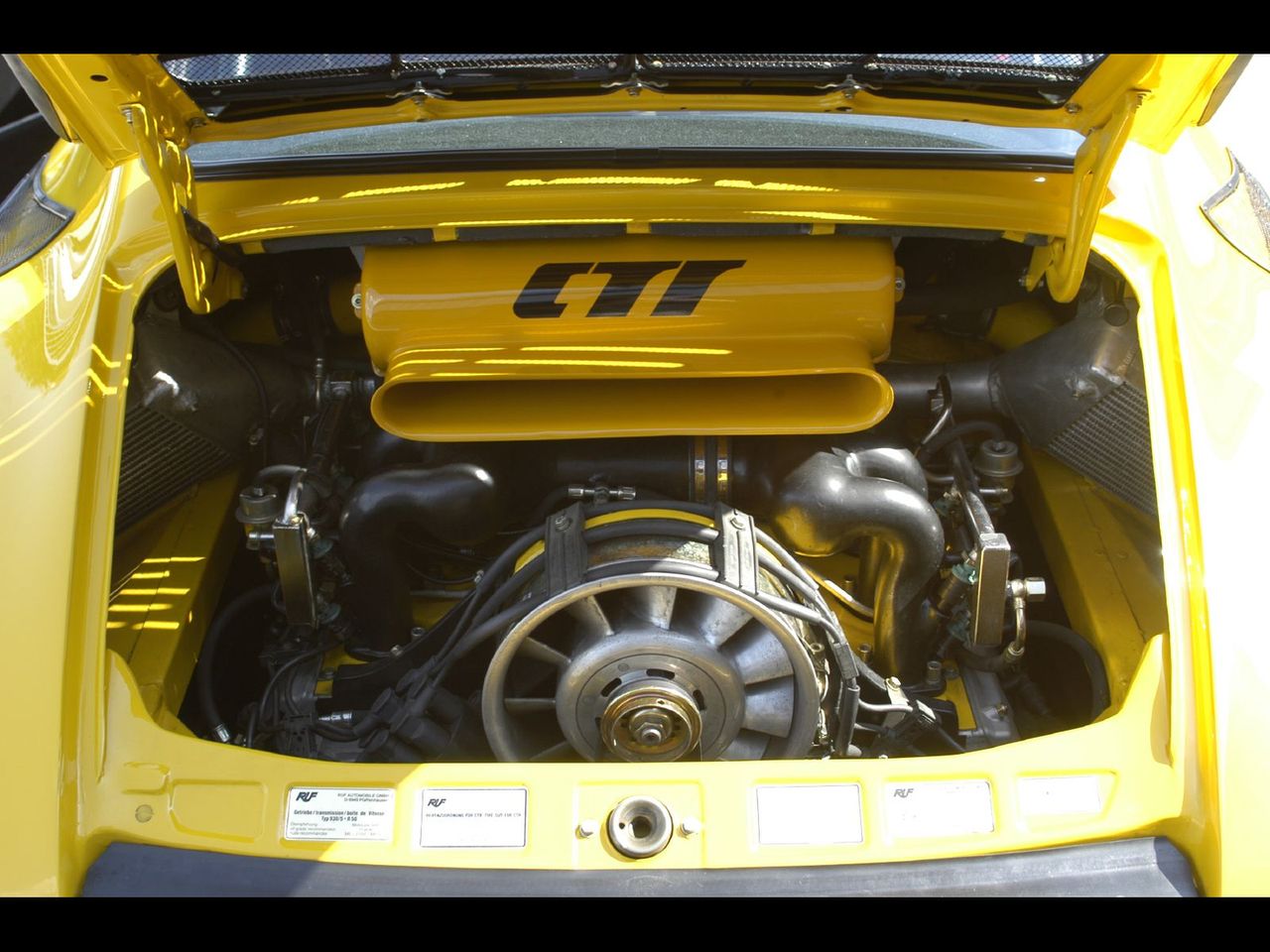 Ruf CTR Yellow Bird fot.15