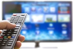 Jak płacić mniej za abonament radiowo-telewizyjny w 2017 roku? Każdy może dostać zniżkę