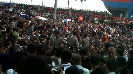 Zamieszki z powodu nowego modelu... BlackBerry! 1