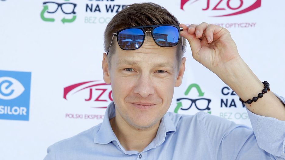 Marcin Mroczek nie poleciał z rodziną na wakacje 
