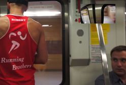 Kto szybszy: biegacz czy metro? Nowy internetowy trend dotarł do Warszawy! [WIDEO]