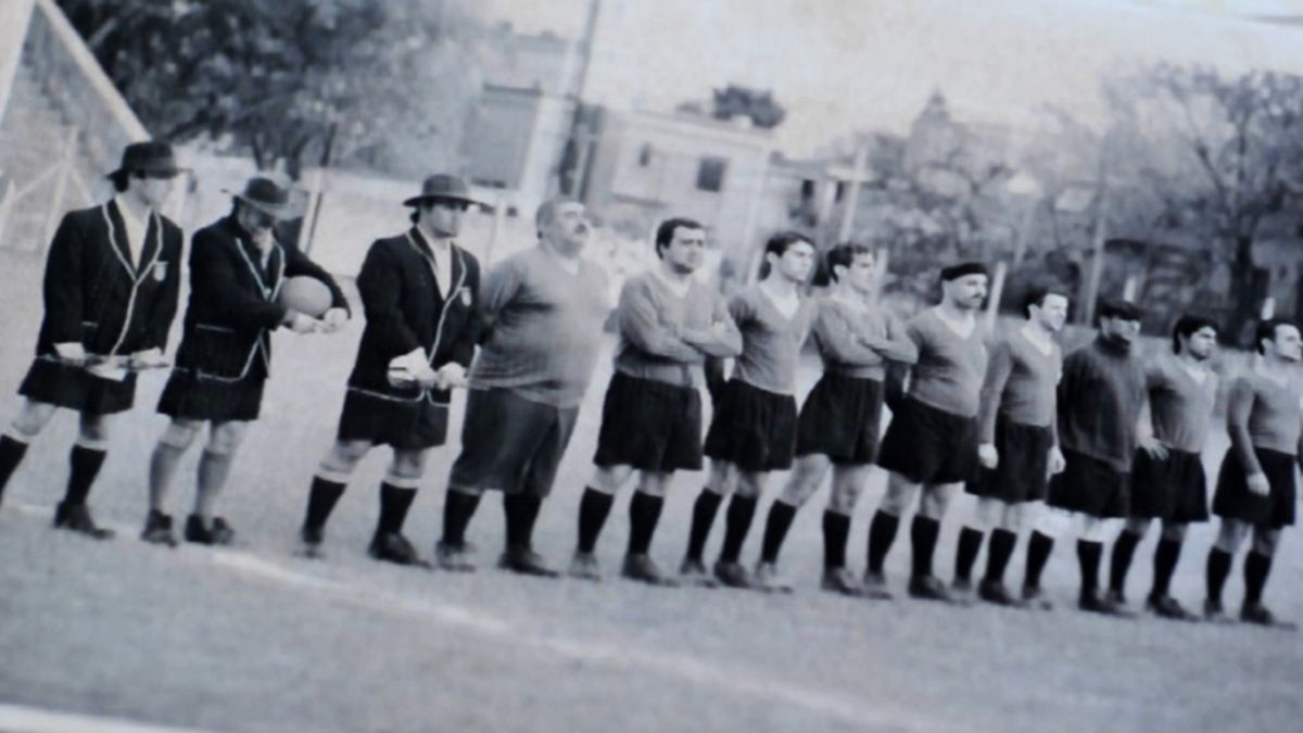Reprezentacja Włoch podczas mundialu w 1942 roku Kadr z trailera filmu Zaginiony mundial