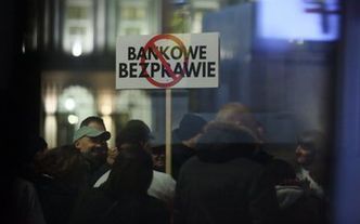 Pomoc dla frankowiczów. "Stop Bankowemu Bezprawiu" obawia się o wyliczenia KNF
