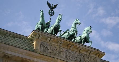 Brexit zmniejszyłby wzrost gospodarczy Niemiec. A złych konsekwencji może być więcej