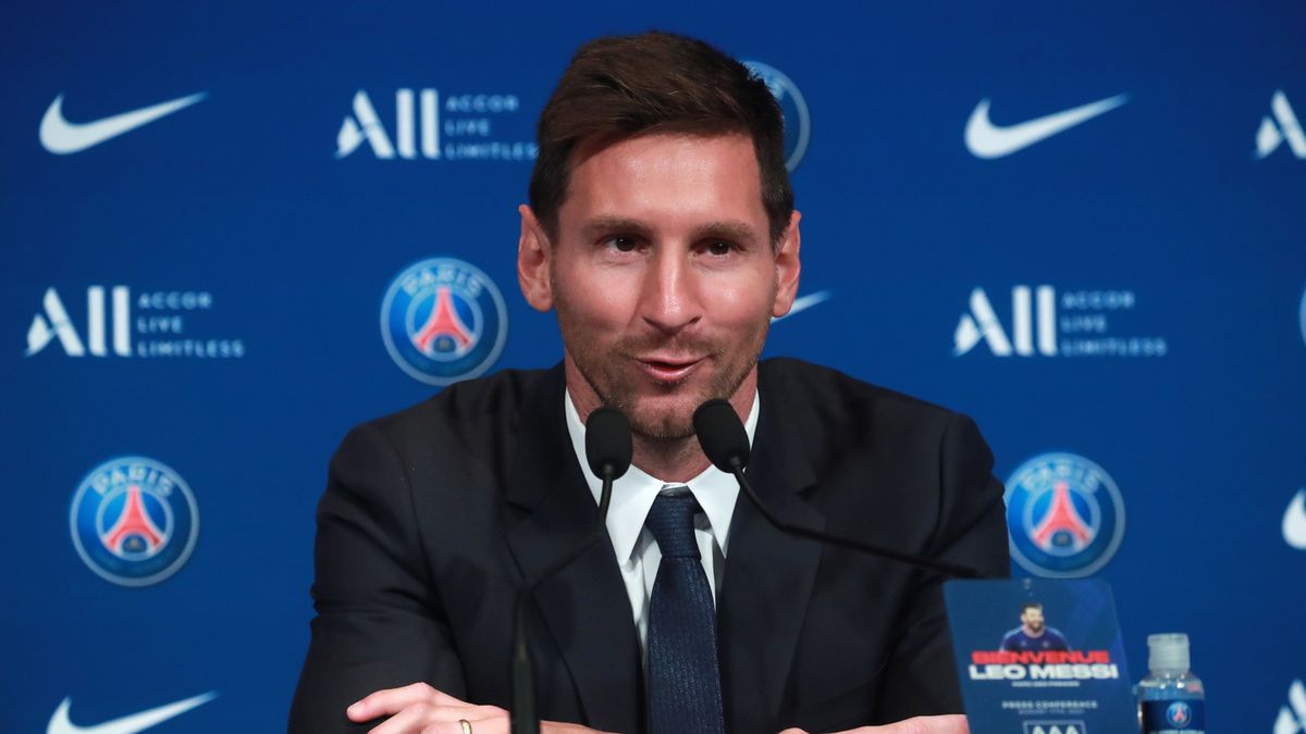 PAP/EPA / CHRISTOPHE PETIT TESSON / Na zdjęciu: Leo Messi