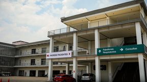 Zamienili tor w szpital dla chorych na COVID-19. Już nie jest potrzebny