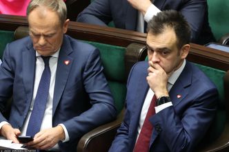 Gorączkowe poszukiwanie konkretów na 100 dni. "Minister Domański robi, co może"