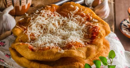 Te placki to niebo w gębie. Przygotujesz je z prostych i tanich składników