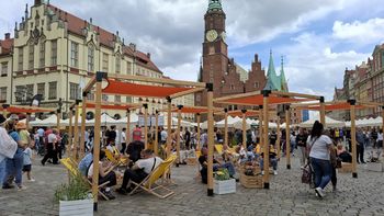 Wrocław: Drugi dzień Festiwalu Piwa, Wina i Sera na Rynku