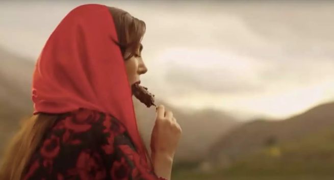 Iran zakazał kobietom udziału w reklamach. Przyczyną spot z lodami