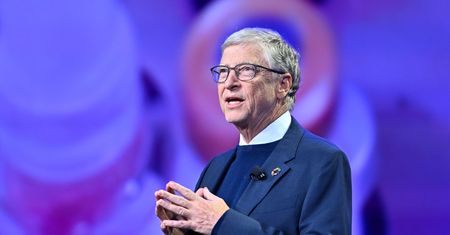 Bill Gates stawia na atom. Jego firma szykuje się do budowy elektrowni