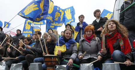 Wybory na Ukrainie. Parlament zgadza się na powtórkę wyborów w 5 okręgach