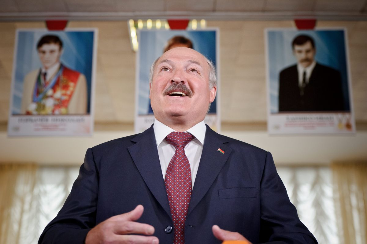 Łukaszenka nie boi się sankcji. Grozi, że zakręci kurek z gazem 