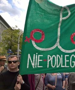 Działacze Partii Zielonych odpowiedzą za znieważenie symbolu Polski Walczącej