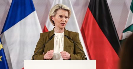 Niemieckie media komentują. "To nie Bruksela rozwiązała problem"