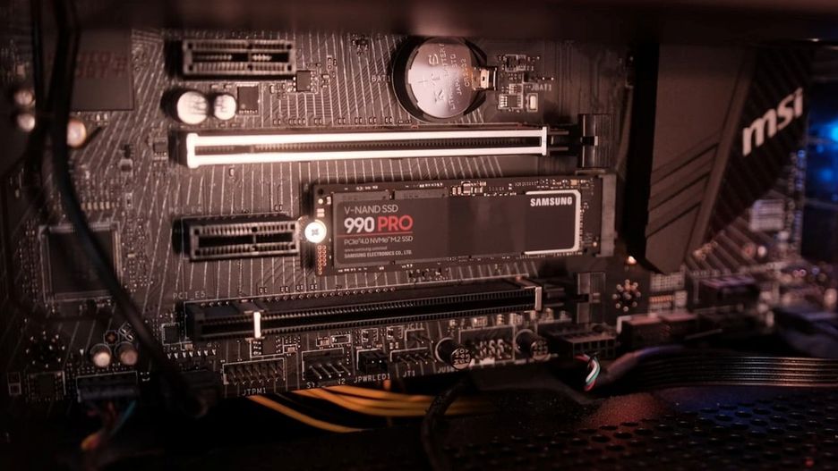 Źrodło fot. Samsung Memory; Unsplash.com; 2022