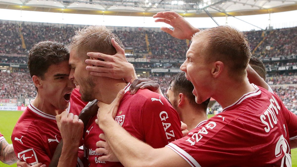 Zdjęcie okładkowe artykułu: PAP / DPA / Pressefoto Baumann / Na zdjęciu: Piłkarze VfB Stuttgart (pierwszy z lewej Marcin Kamiński)