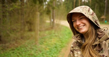 #PortretyKobiet. Emilia mieszka w środku Puszczy Knyszyńskiej. "Zadziałało prawo przyciągania"
