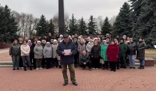 Rosjanie mają dosyć. Chcą "zakończenia przeklętej wojny"