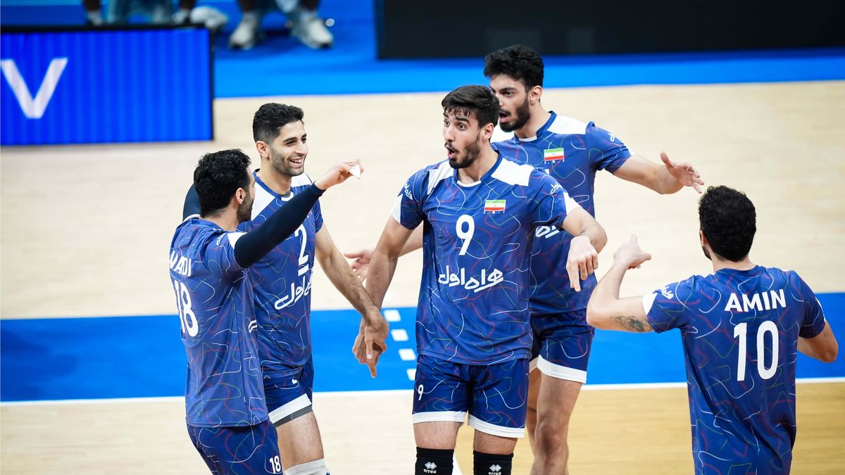 Zdjęcie okładkowe artykułu: Materiały prasowe / VolleyballWorld / Na zdjęciu: reprezentacja Iranu