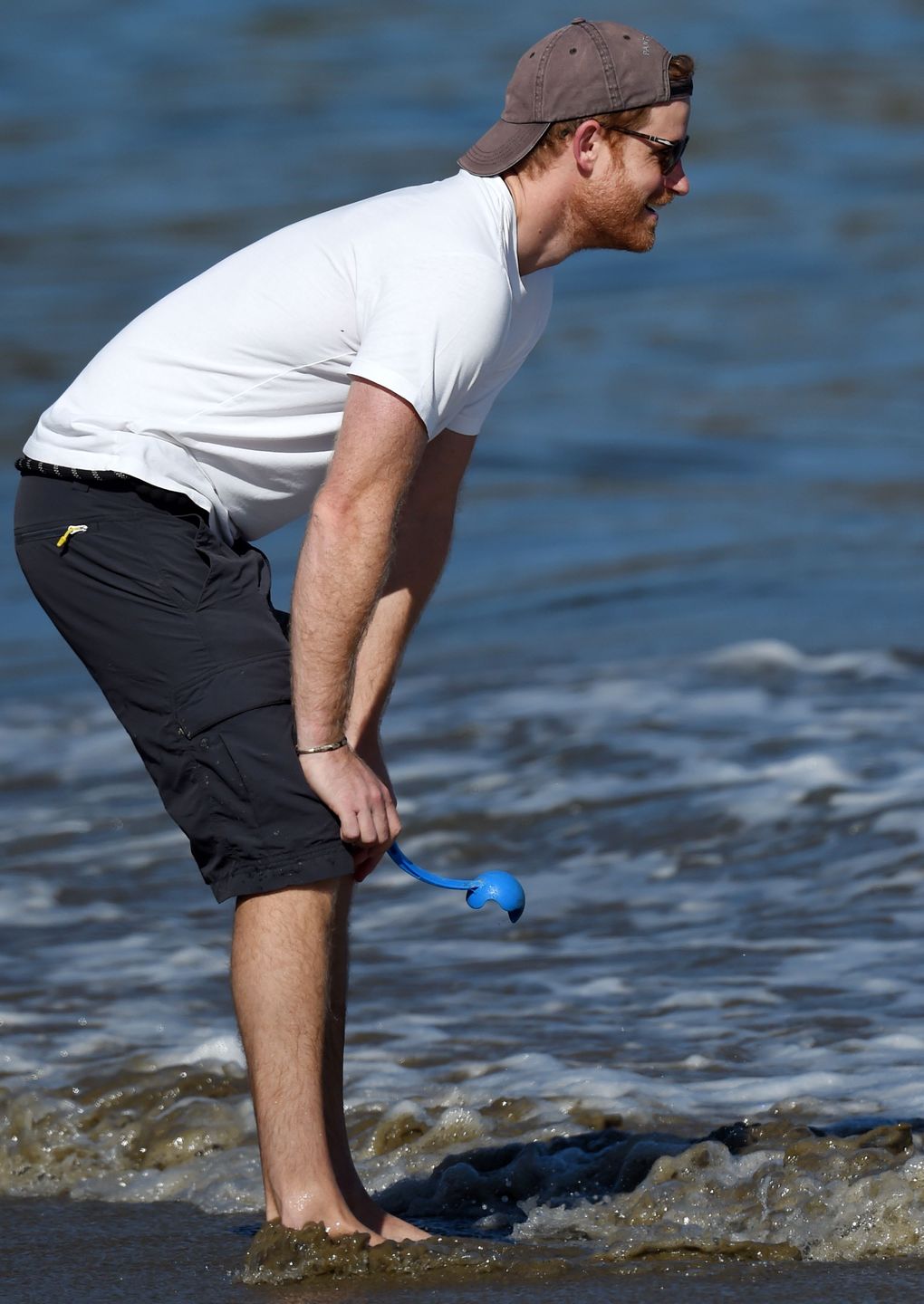 Książę Harry relaksuje się nad wodą z ukochanym czworonogiem. Meghan nie poszła z nimi